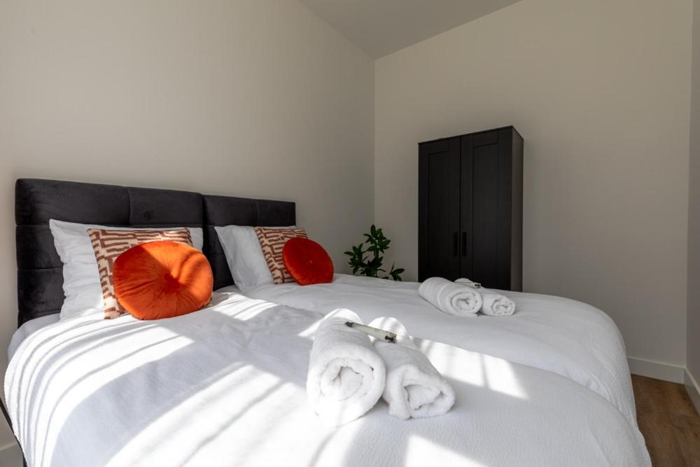10 Min From Efteling And Apartment